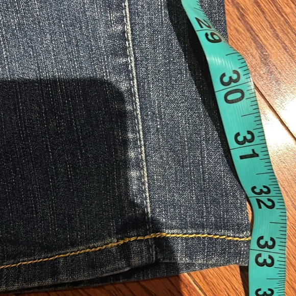 2 B Bebe boot cut rhinestone bling pockets straight skinny jeans Sz - Picture 12 of 16